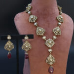 Naira Necklace Set