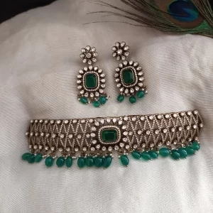 Aahana Choker Set